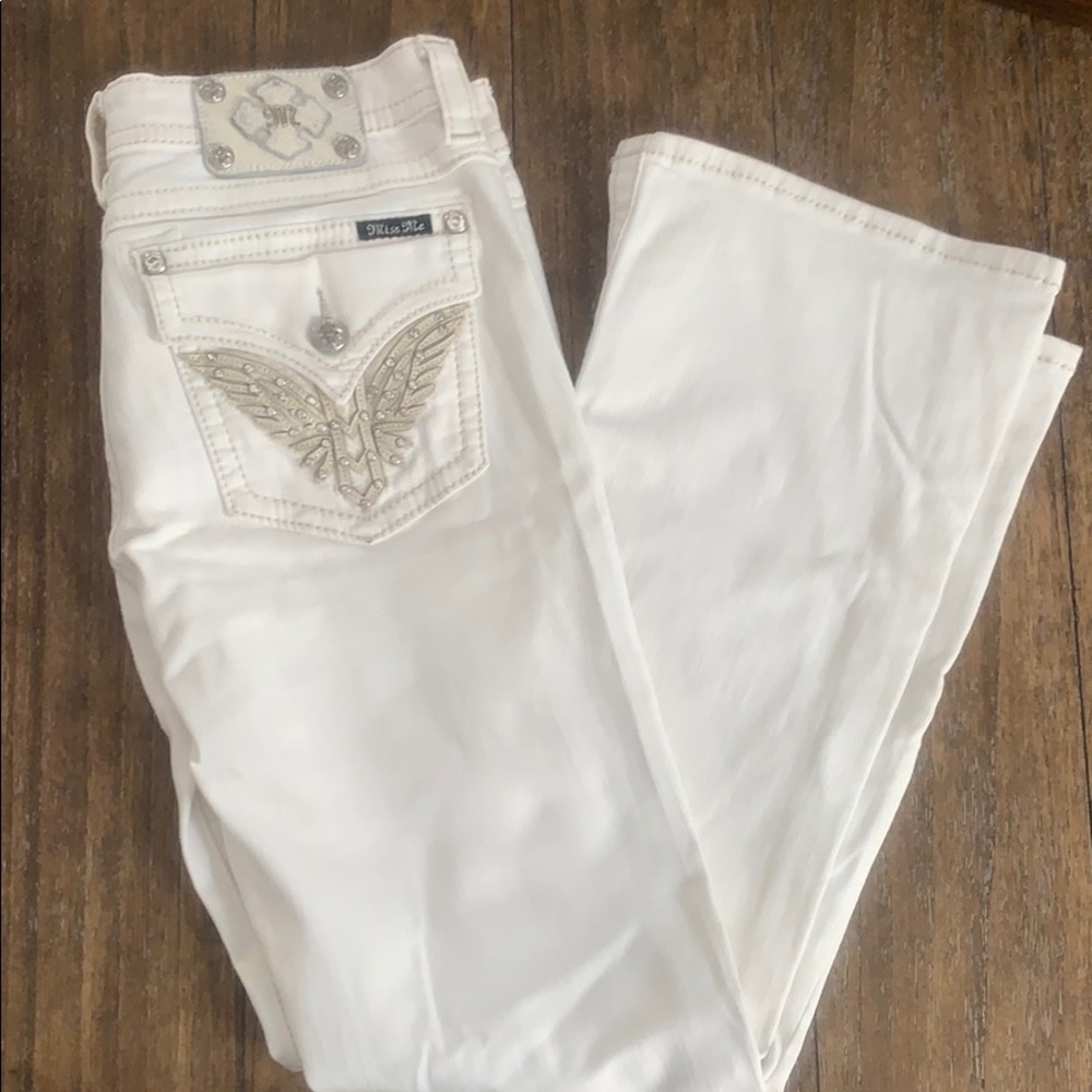 Miss Me White Jeans
